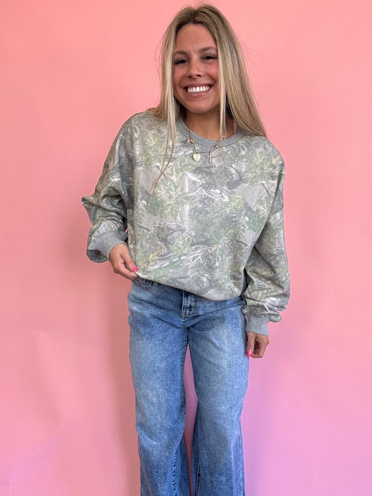 LT GREEN CAMO LOUNGE TOP