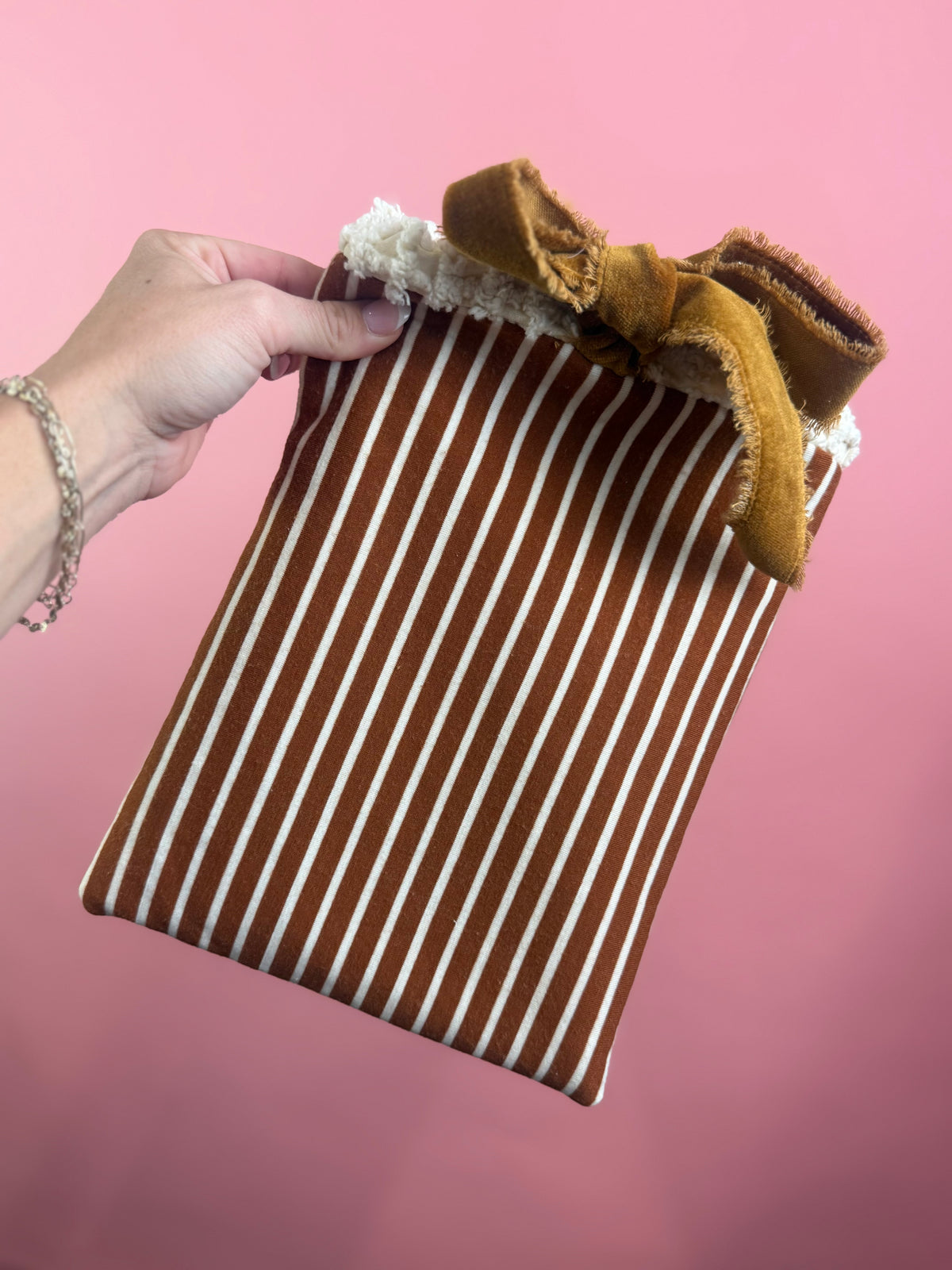 UUGGG STRIPES & CHENILLE BOOK SLEEVE