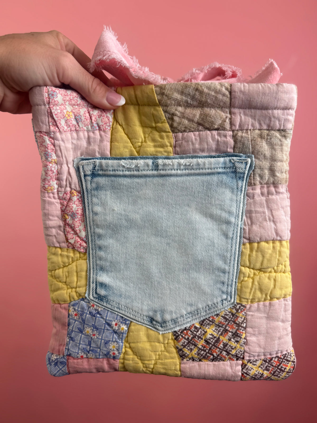 QUILTED BOOK SLEEVE YELLOW/DENIM/PINK