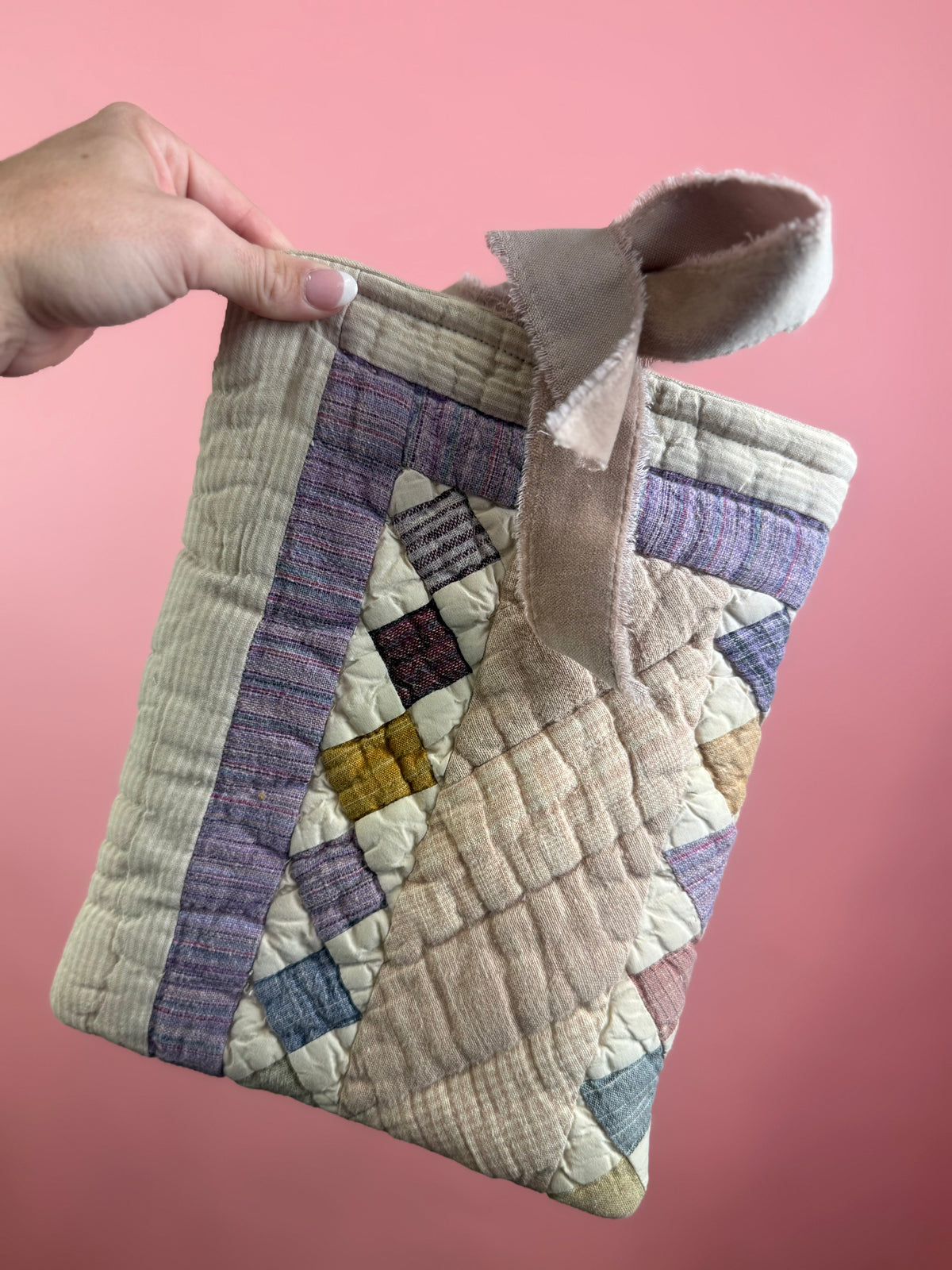 QUILTED BOOK SLEEVE TAN/PURPLE/MUSTARD