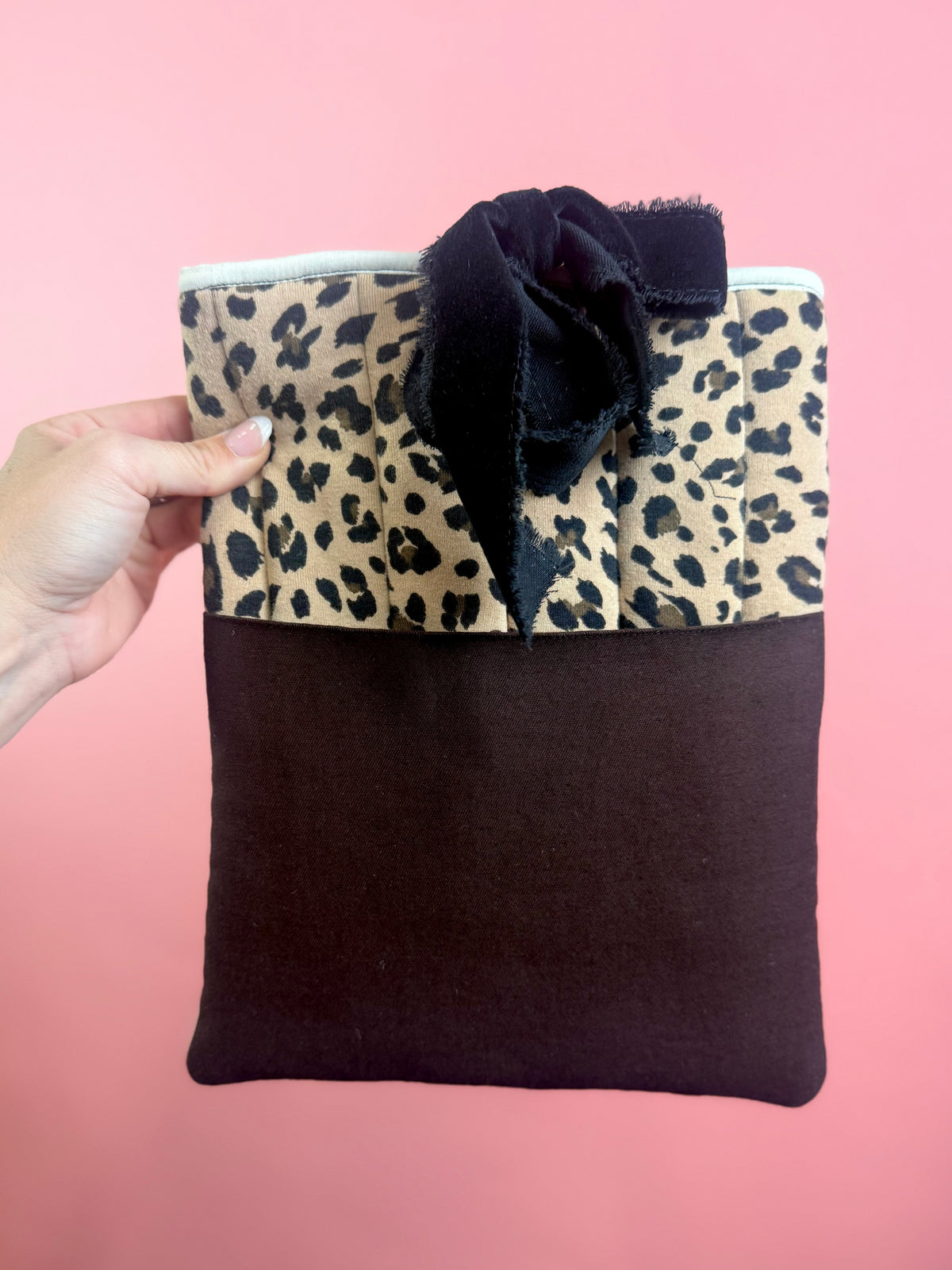 CHEETAH/BROWN/TAN BOOK SLEEVE