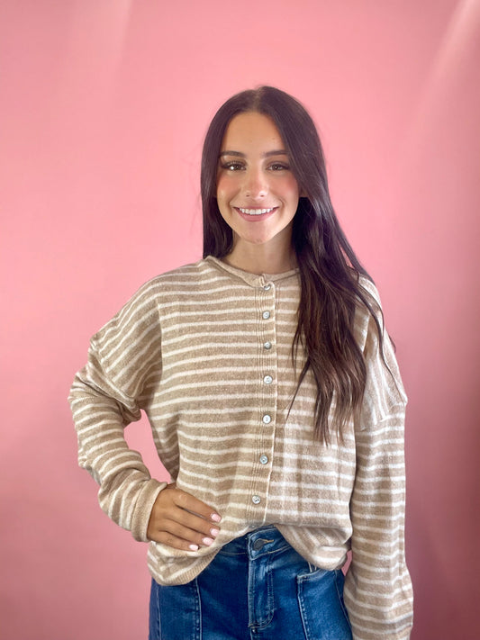 CREAM & TAUPE STRIPED SWEATER