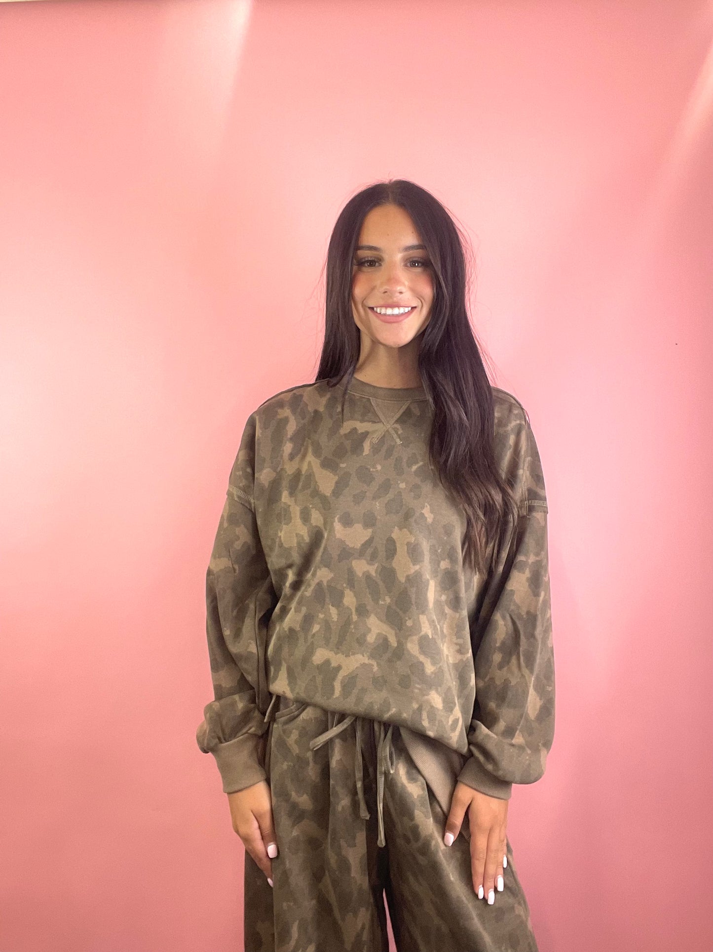 BROWN CAMO KNIT TOP