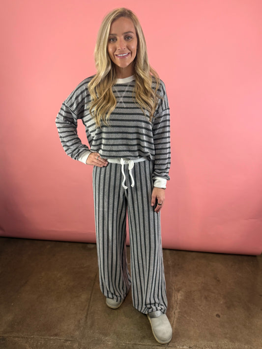 BLACK STRIPE SET