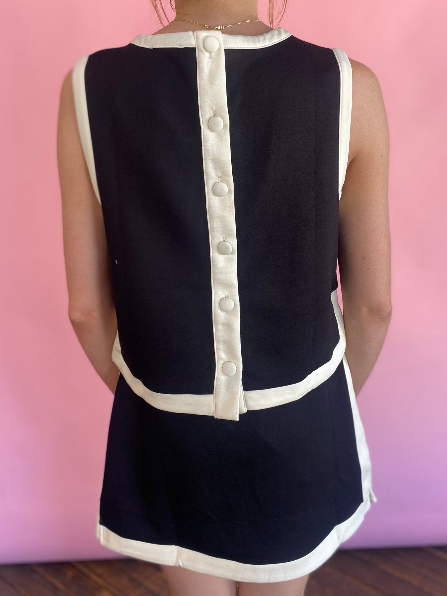 BLACK/CREAM SKIRT SET