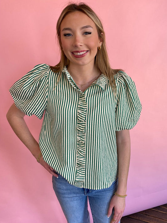GREEN HIDDEN BUTTON RUFFLE TOP