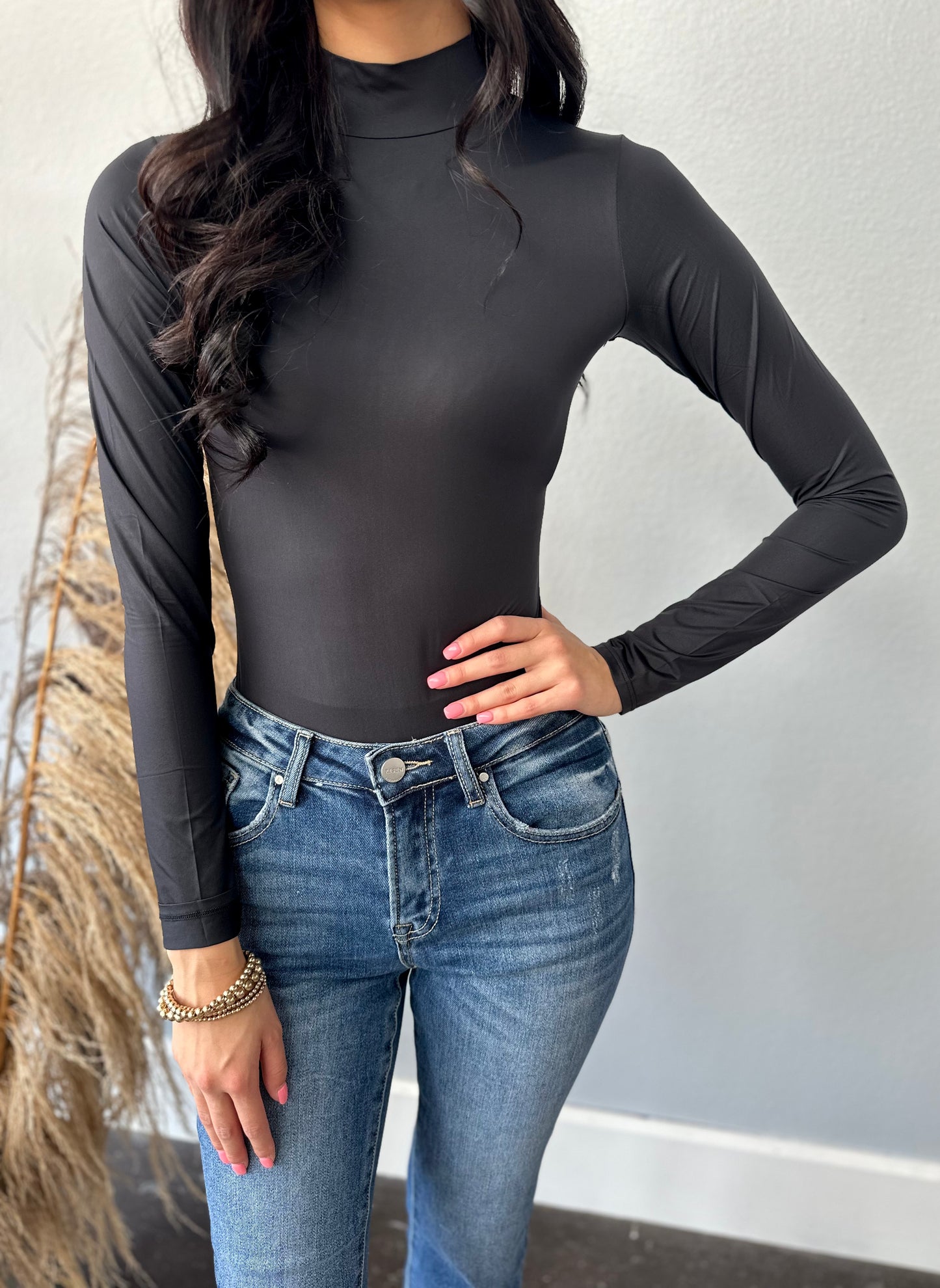 BLACK LONG SLEEVE MOCK NECK BODYSUIT