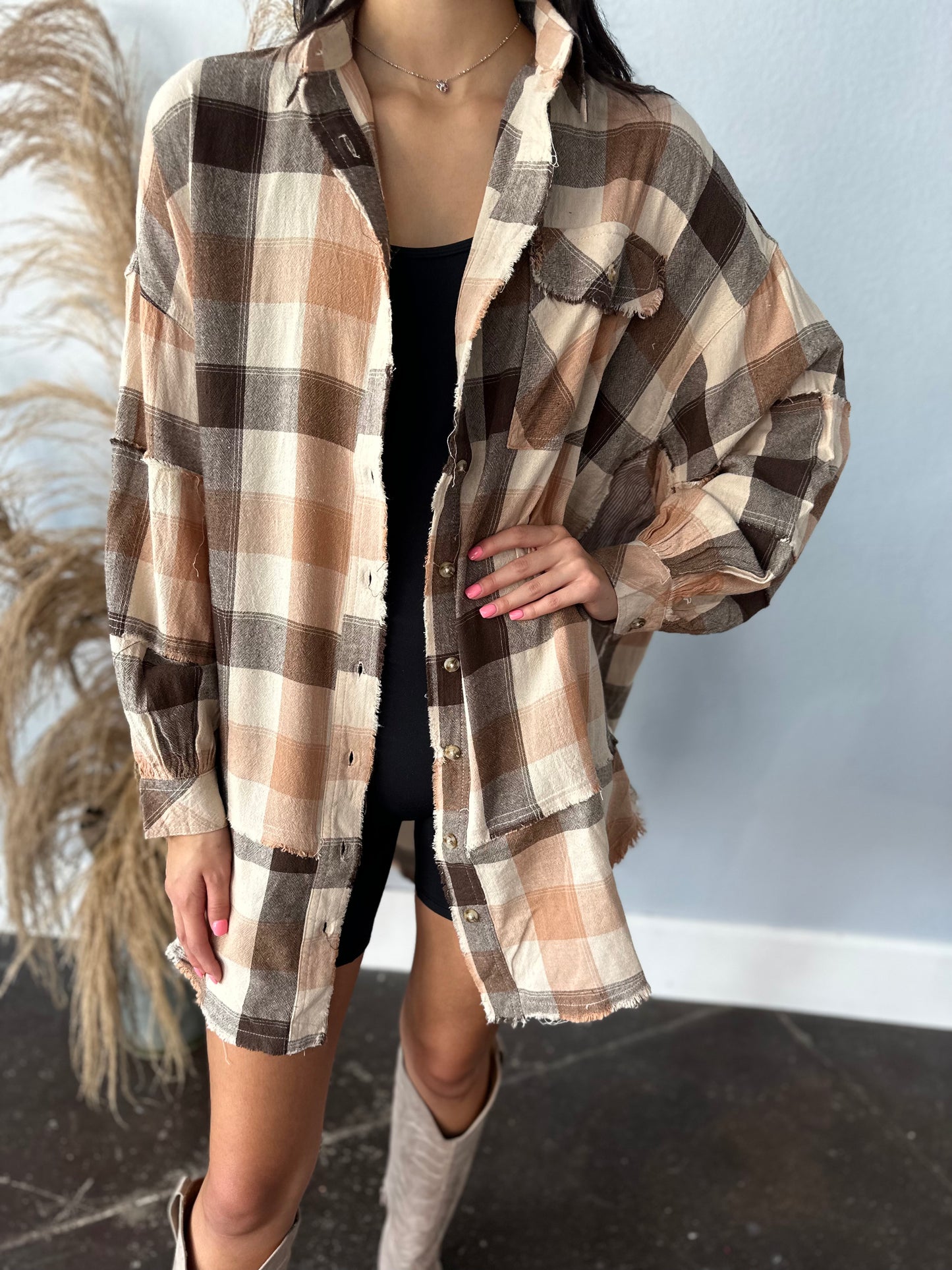 ULTIMATE TAN PLAID BUTTON UP