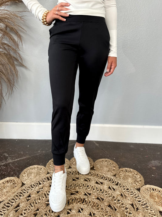 BLACK MICRO FLEECE JOGGERS
