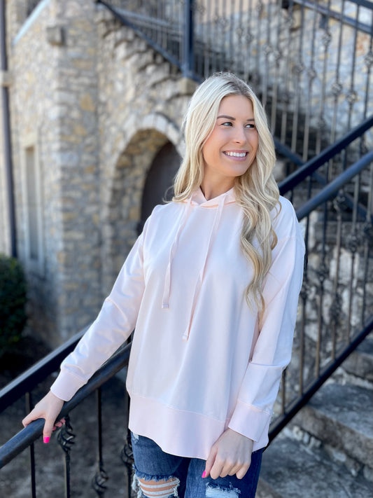 LIGHT PEACH HOODED PULLOVER